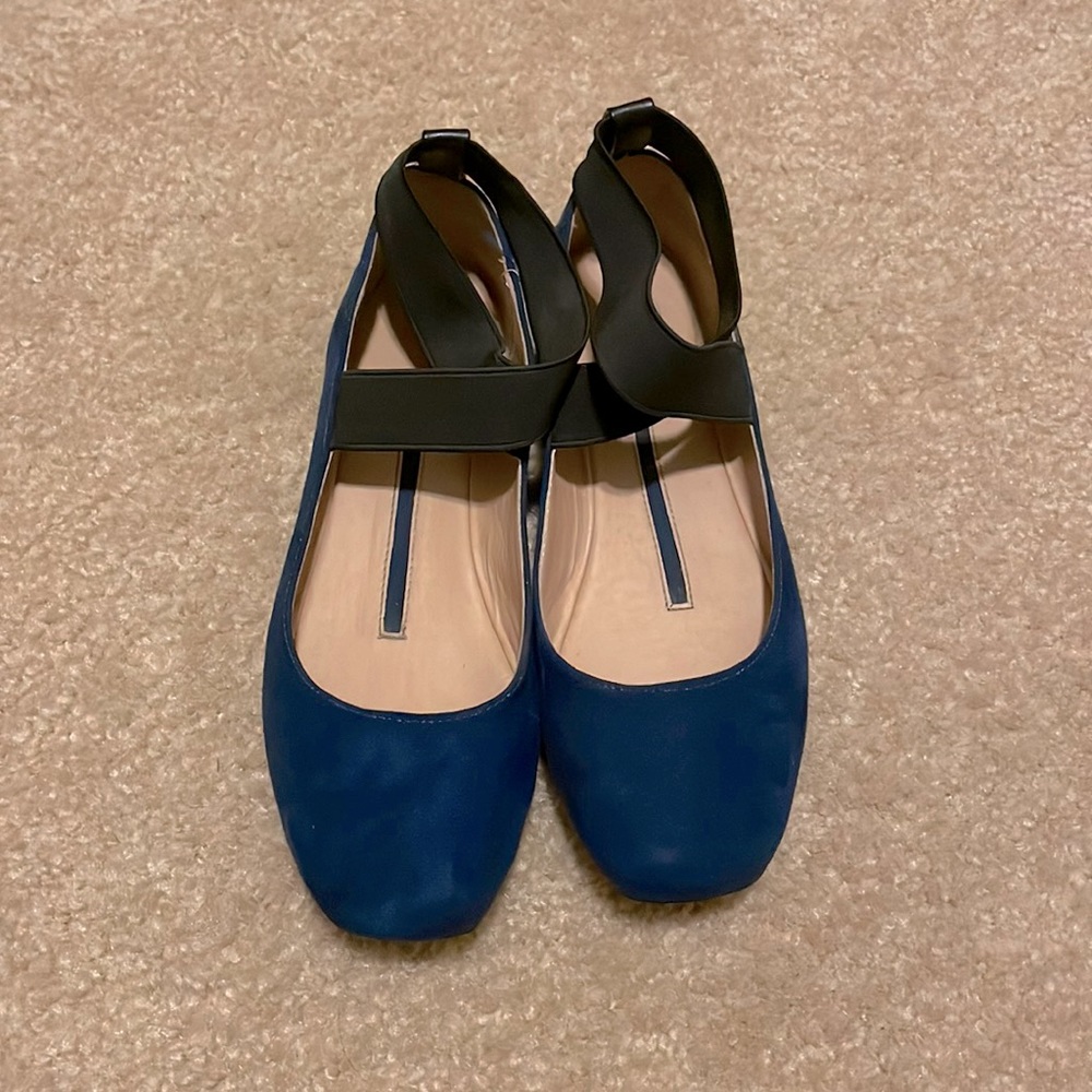 New Directions Ballet Flats